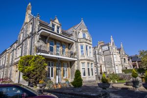 Photo 17- click for photo gallery